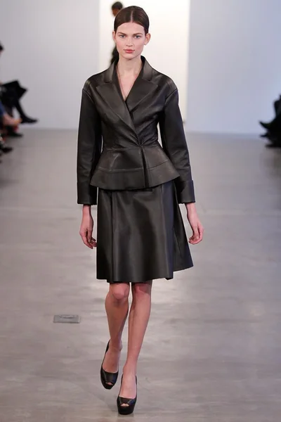 Look 5